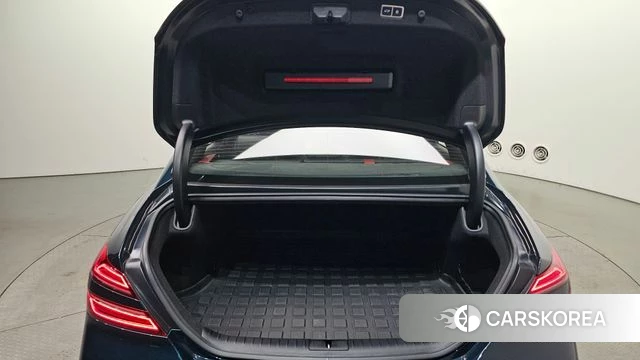 Genesis The New G70 id 4992552 из Кореи 11