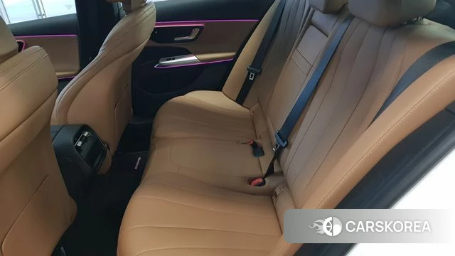 Mercedes-Benz E-Class W214 id 4934515 из Кореи 11