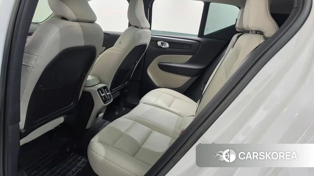 Volvo XC40 id 4935786 из Кореи 11