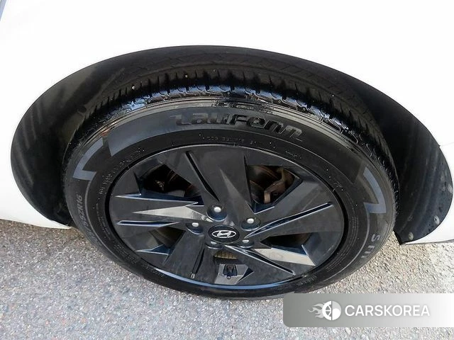 Hyundai Avante Hybrid (CN7) id 4997050 из Кореи 11