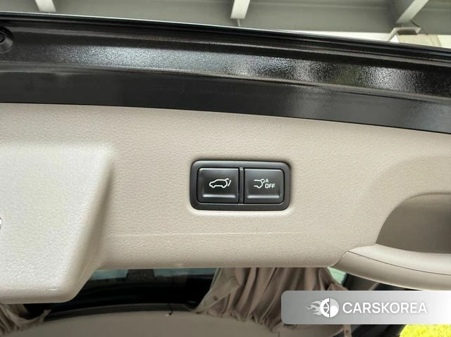 Kia The New Carnival 4th Generation id 3850411 из Кореи 11