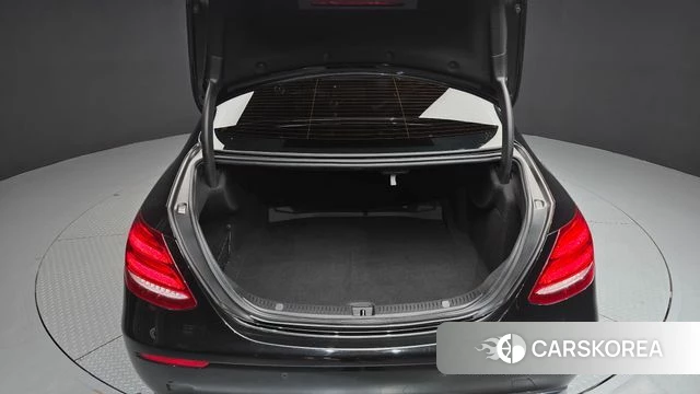 Mercedes-Benz E-Class W213 id 5029527 из Кореи 11