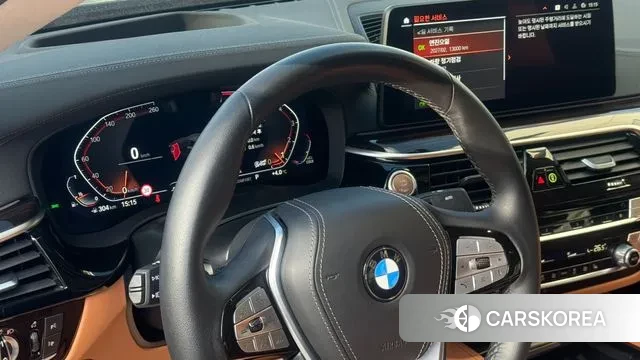 BMW 5 Series (G30) id 3669482 из Кореи 11