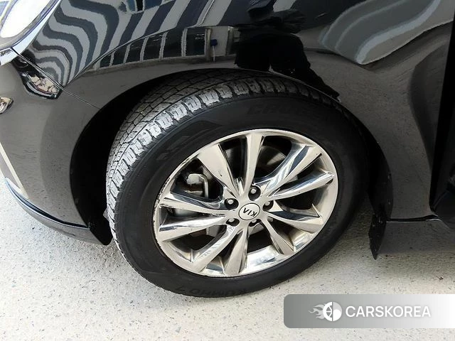 Kia The New Carnival id 3992928 из Кореи 11