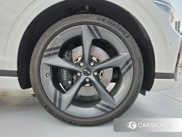 Genesis GV70 id 5001129 из Кореи 11