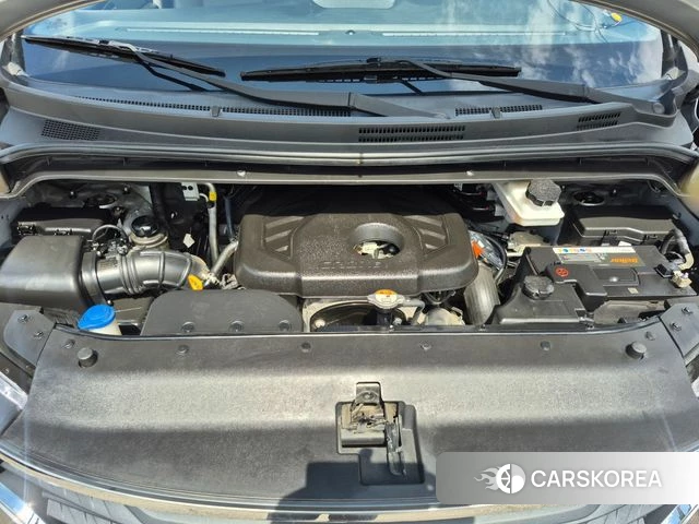 Hyundai The New Grand Starex id 4741421 из Кореи 11