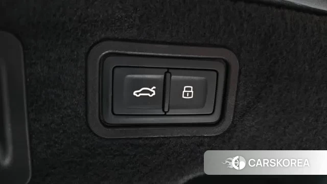 Audi A8 (D5) id 3525247 из Кореи 11