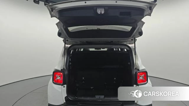 Jeep Renegade id 4930789 из Кореи 11