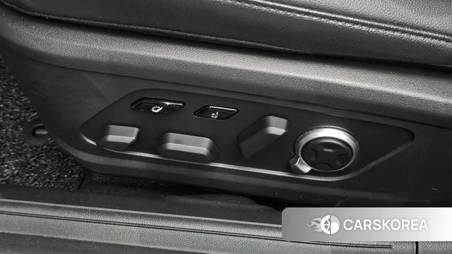 Hyundai Grandeur (GN7) id 4665221 из Кореи 11