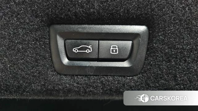 BMW 7 Series (G70) id 5052537 из Кореи 11