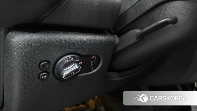 Mini Cooper id 5040718 из Кореи 11