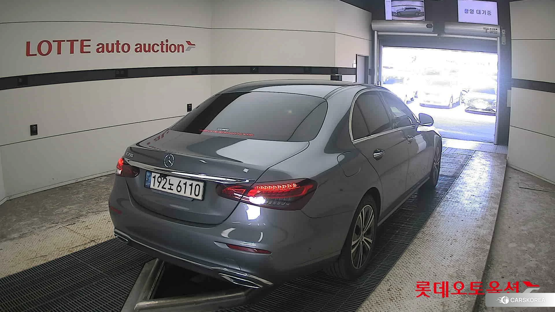 Mercedes-Benz Mercedes-Benz E250 id 4989968 из Кореи 11