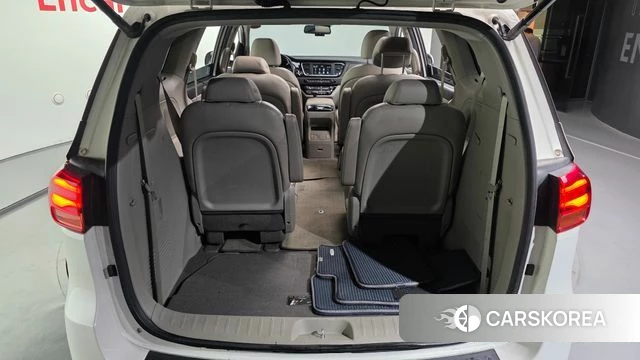 Kia The New Carnival id 5035610 из Кореи 11