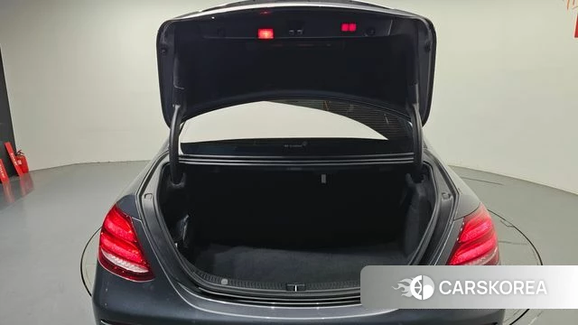 Mercedes-Benz E-Class W213 id 5035986 из Кореи 11