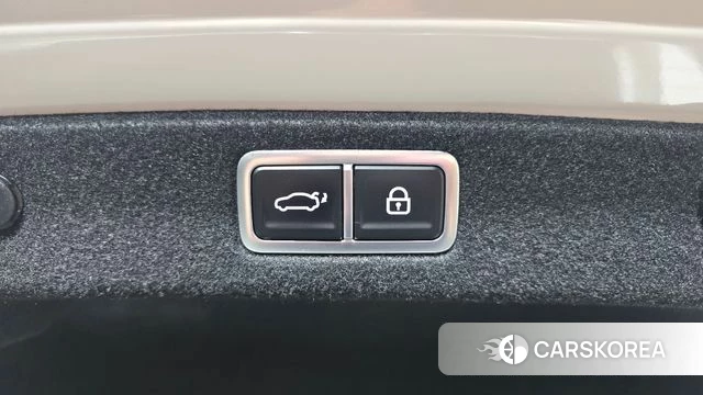 Hyundai Grandeur (GN7) id 4950903 из Кореи 11
