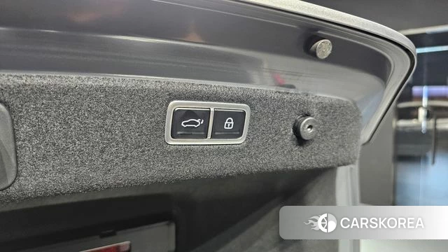 Genesis The New G70 id 4995716 из Кореи 11