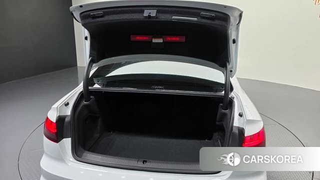 Audi A4 (B9) id 5003131 из Кореи 11