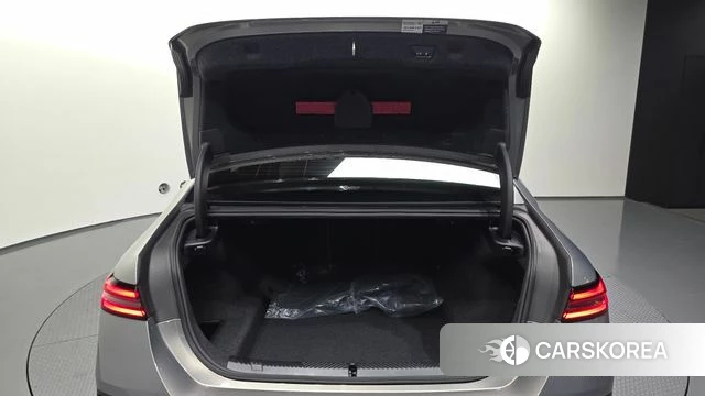 BMW 5 Series (G60) id 5051918 из Кореи 11