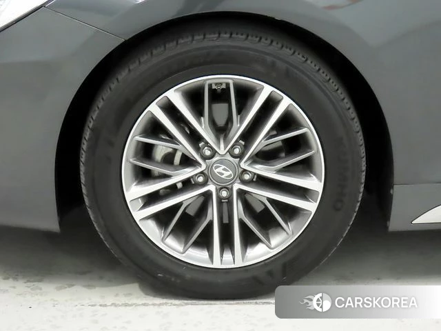 Hyundai Grandeur IG id 5000779 из Кореи 11