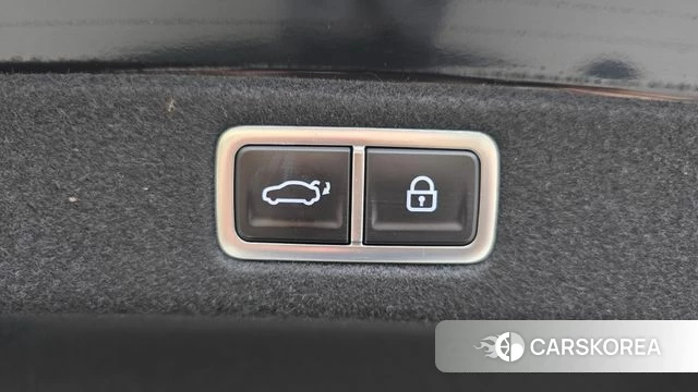 Hyundai Grandeur Hybrid (GN7) id 4778496 из Кореи 11