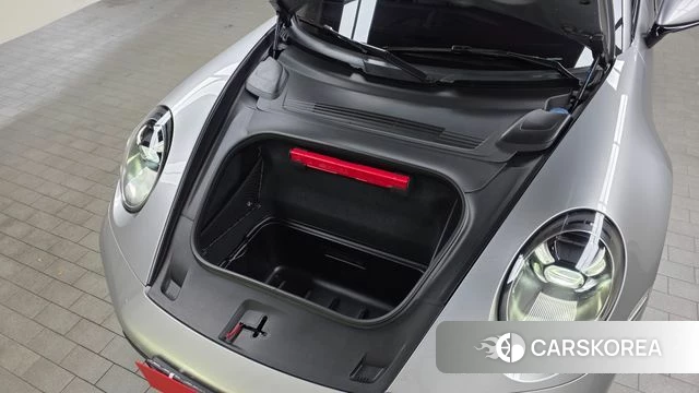 Porsche 911(992) id 4930069 из Кореи 11