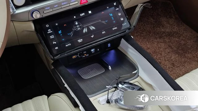 Hyundai Grandeur Hybrid (GN7) id 4980365 из Кореи 11