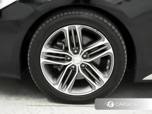 Hyundai Grandeur IG id 5001216 из Кореи 11