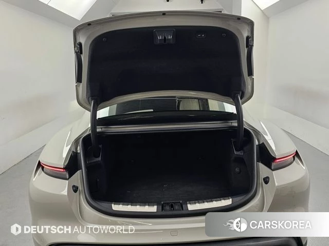 Porsche Taycan id 4959362 из Кореи 11