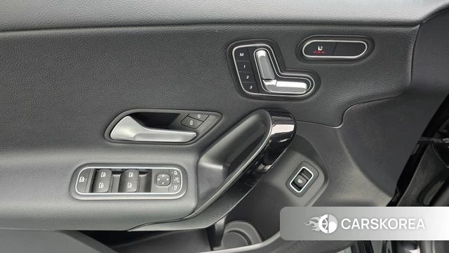 Mercedes-Benz A-Class W177 id 4943474 из Кореи 11