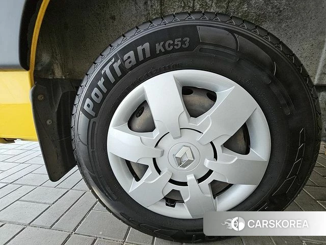 Renault Korea (Samsung) Master id 5023669 из Кореи 11