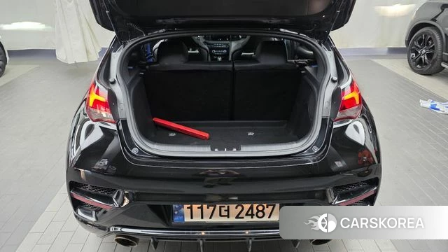 Hyundai Veloster (JS) id 4986608 из Кореи 11