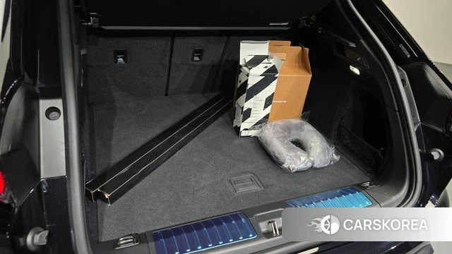 Porsche Makan EV id 5045519 из Кореи 11