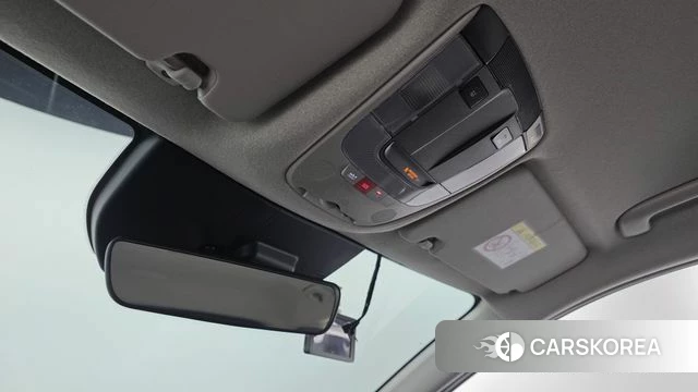 Kia Di Ol Nu Niro id 5034209 из Кореи 11