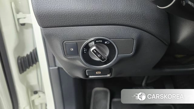 Mercedes-Benz GLA-Class X156 id 4526012 из Кореи 12