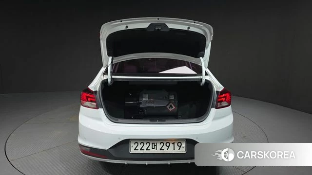 Hyundai The New Avante AD id 4717703 из Кореи 11