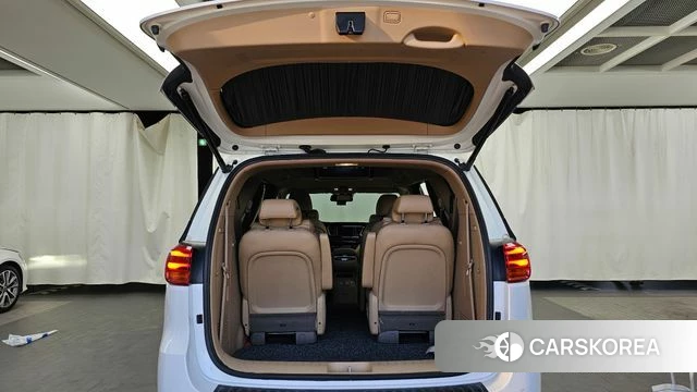 Kia The New Carnival id 5048418 из Кореи 11