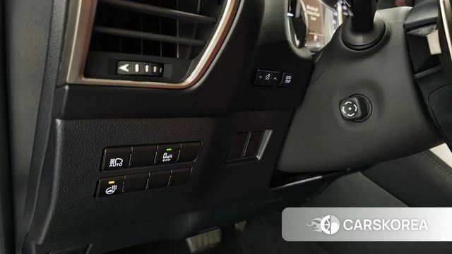 Lexus NX300h id 4633176 из Кореи 12