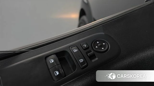Hyundai Staria id 4997093 из Кореи 11