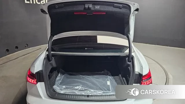 Audi A6 (C8) id 3378516 из Кореи 11