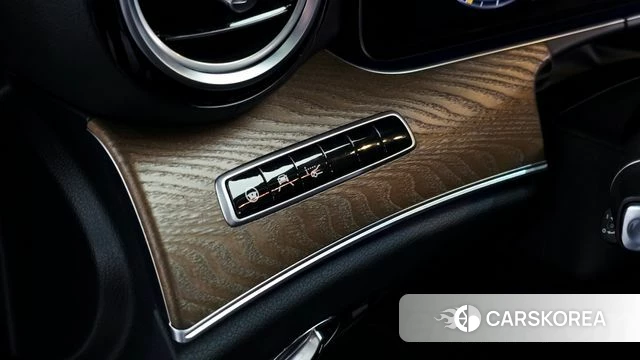 Mercedes-Benz E-Class W213 id 4930571 из Кореи 11