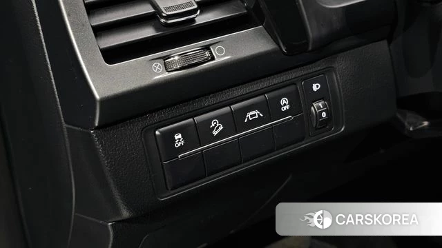 Ssangyong The New Rexton Sports Cannes id 5017450 из Кореи 11