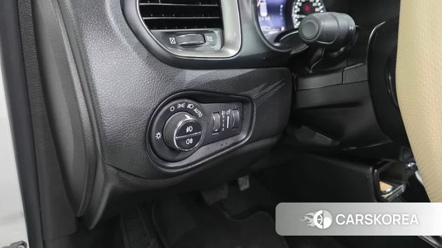 Jeep Renegade id 4943077 из Кореи 11