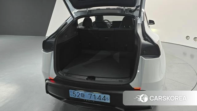 Tesla Model Y id 4940796 из Кореи 11
