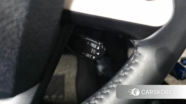 Toyota Prius 4th Generation id 5018883 из Кореи 11