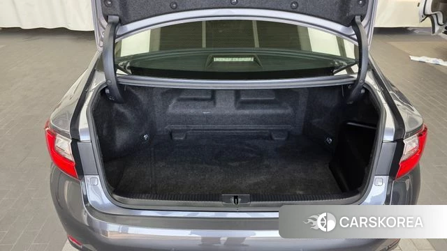 Lexus New ES300h id 4907814 из Кореи 11