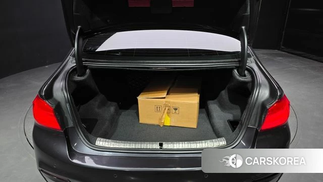 BMW 5 Series (G30) id 4967586 из Кореи 11