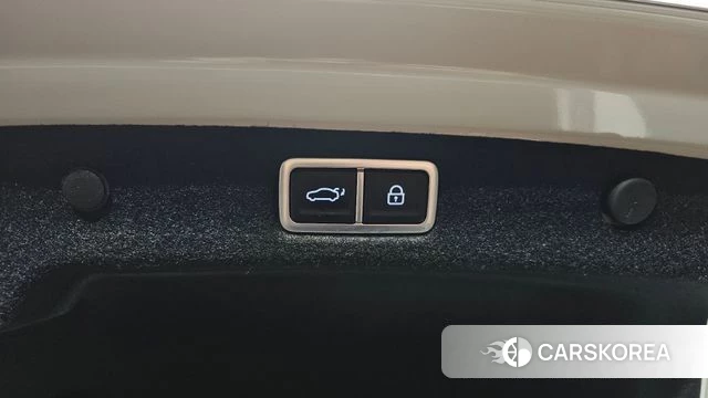 Hyundai Grandeur (GN7) id 4792617 из Кореи 11
