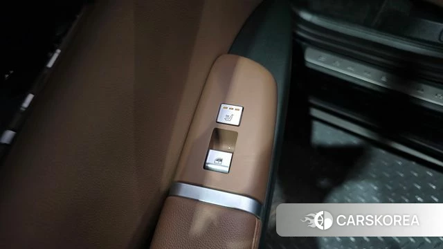 Hyundai Grandeur (GN7) id 5021986 из Кореи 11