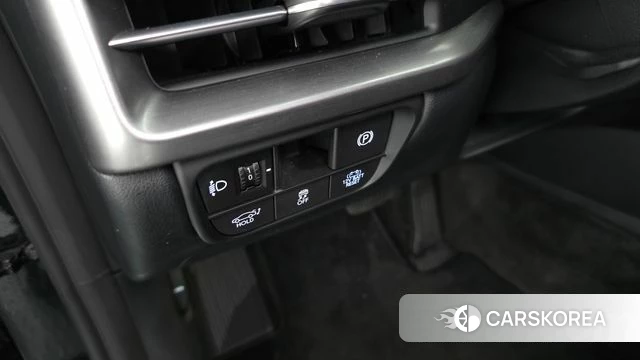 Hyundai Grandeur Hybrid (GN7) id 4706464 из Кореи 11