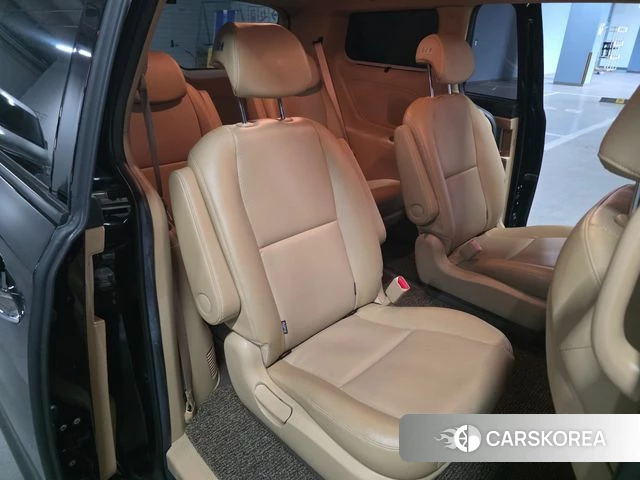 Kia The New Carnival id 4952744 из Кореи 11